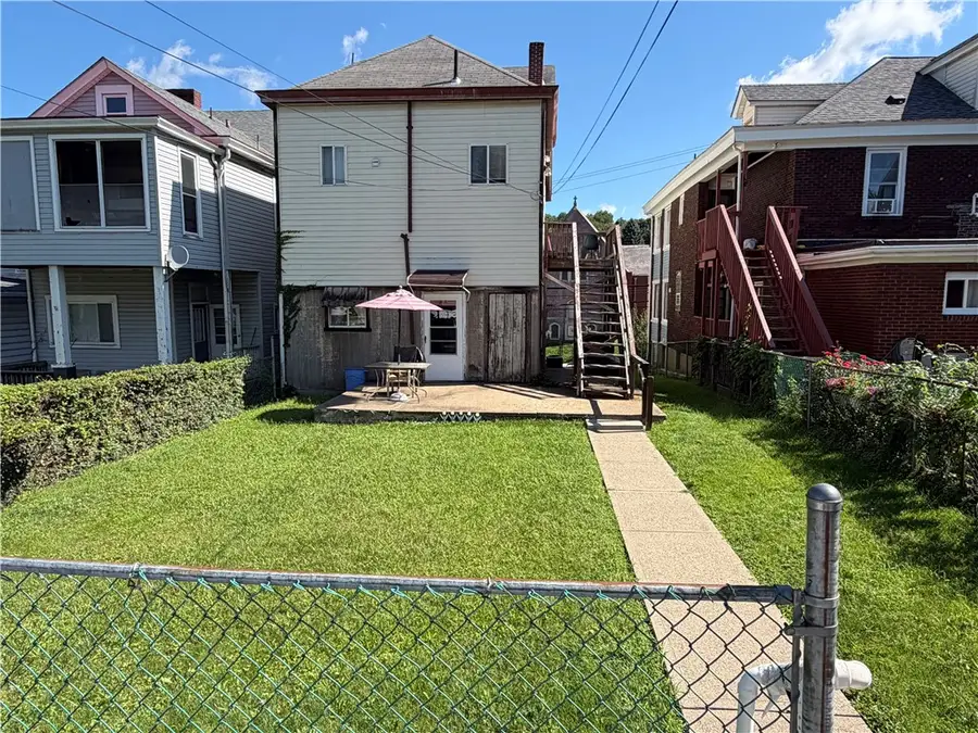 1029 Chartiers Ave, Pittsburgh, PA 15220 - #2