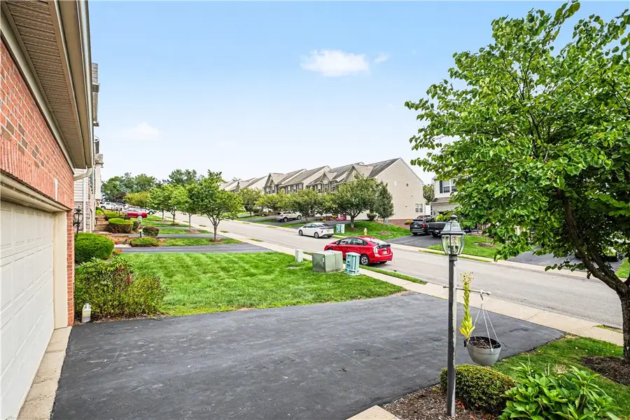 241 Corey Dr, Gibsonia, PA 15044 - #3