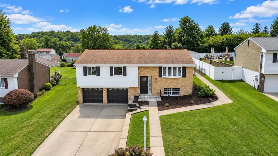 3027 Pitchfork Dr, McKees Rocks, PA 15136 - #3