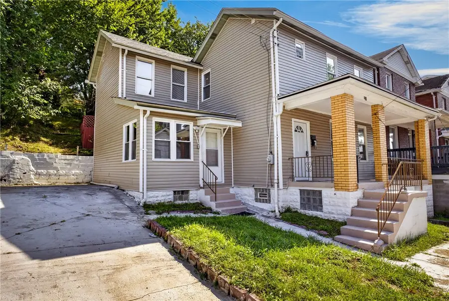 522 Cubbage St, Carnegie, PA 15106 - #2