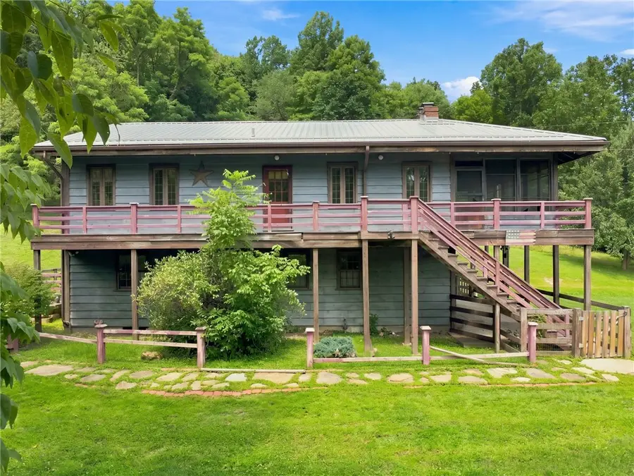 264 Stewart Run Rd, Waynesburg, PA 15370 - #2