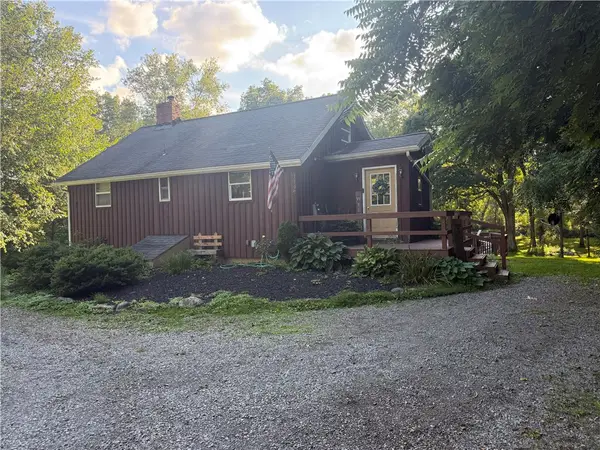 110 Pleasure Valley Lane, Slippery Rock, PA 16057