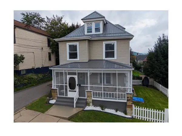 510 Wood St, Coraopolis, PA 15108