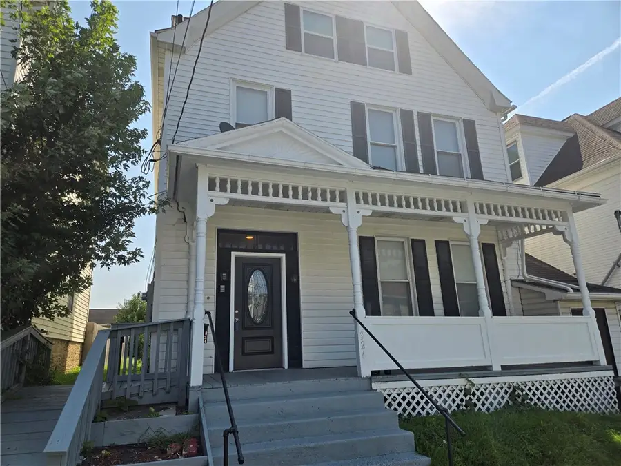 324 S Washington St, Waynesburg, PA 15370 - #2