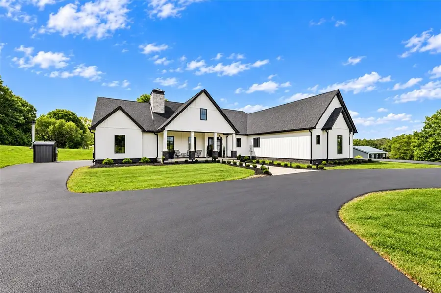 328 Dutchtown Road, Butler, PA 16002 - #2