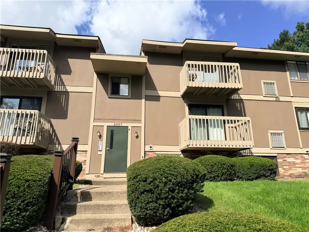 2457 Brook Ledge Rd #32A, Bridgeville, PA 15017 - #1