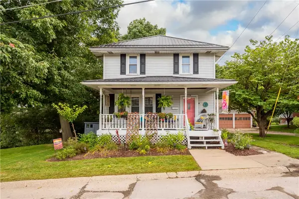 106 Arnold Ave, Houston, PA 15342
