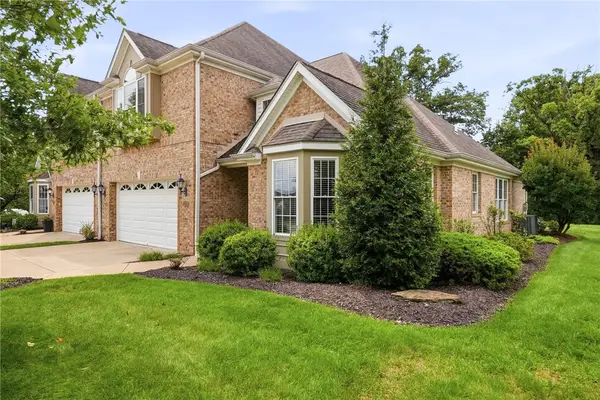 2112 Gables Ct, Mars, PA 16046