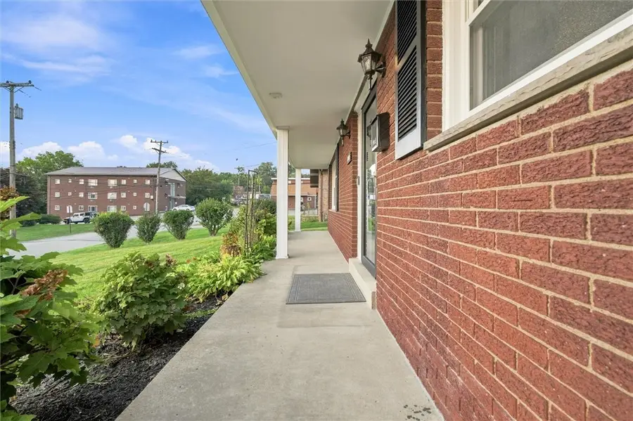 1003 Edward St, North Versailles, PA 15137 - #3