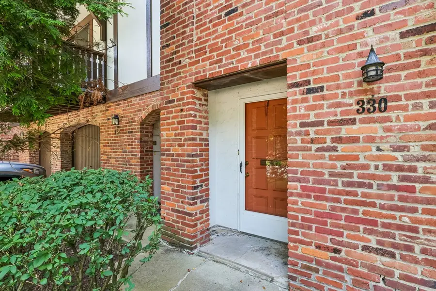 330 Woodbridge Drive, Pittsburgh, PA 15237 - #2