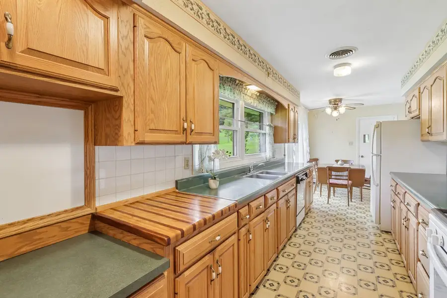 525 N Ben Franklin Rd, Indiana, PA 15701 - #3