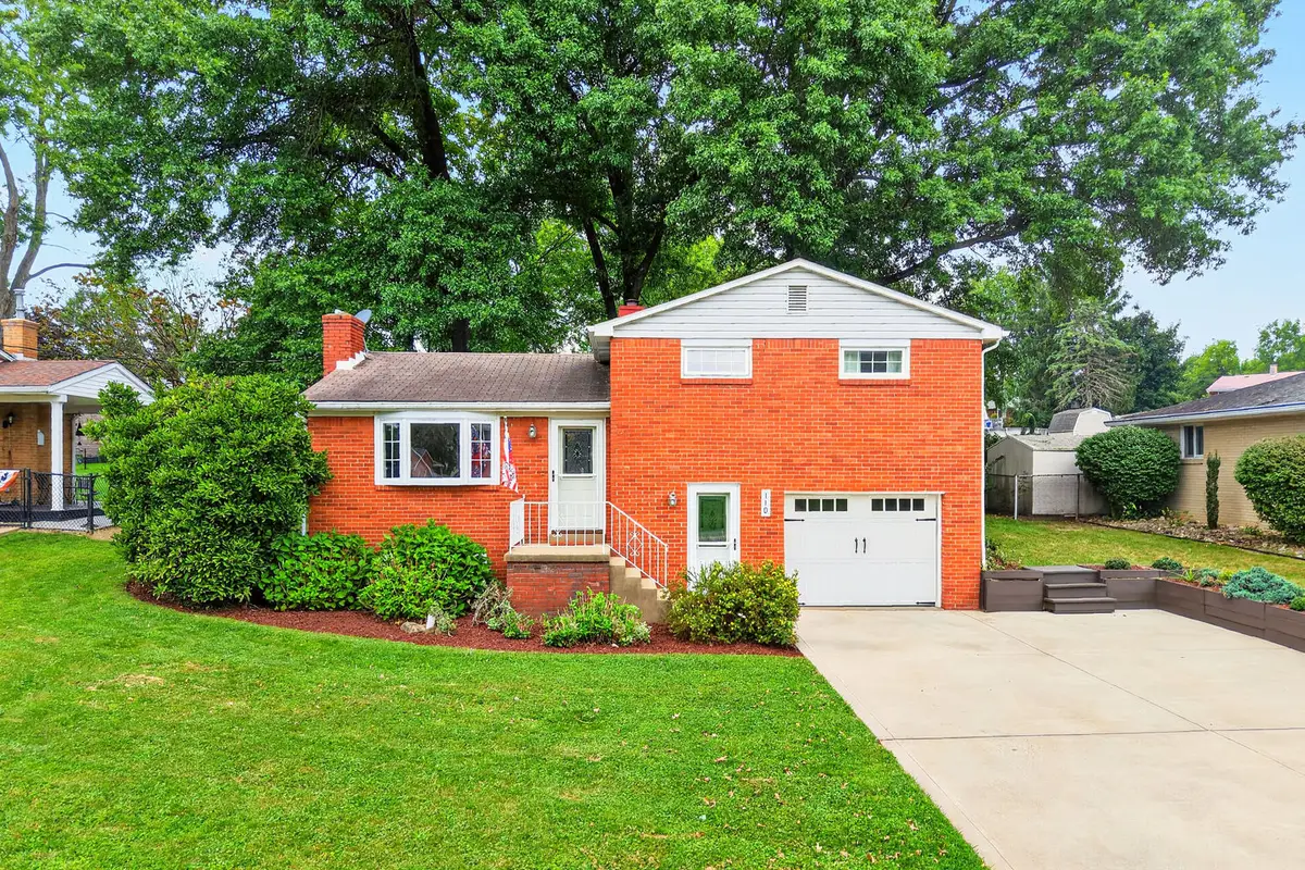 110 Sunrise Drive, Irwin, PA 15642 - #1