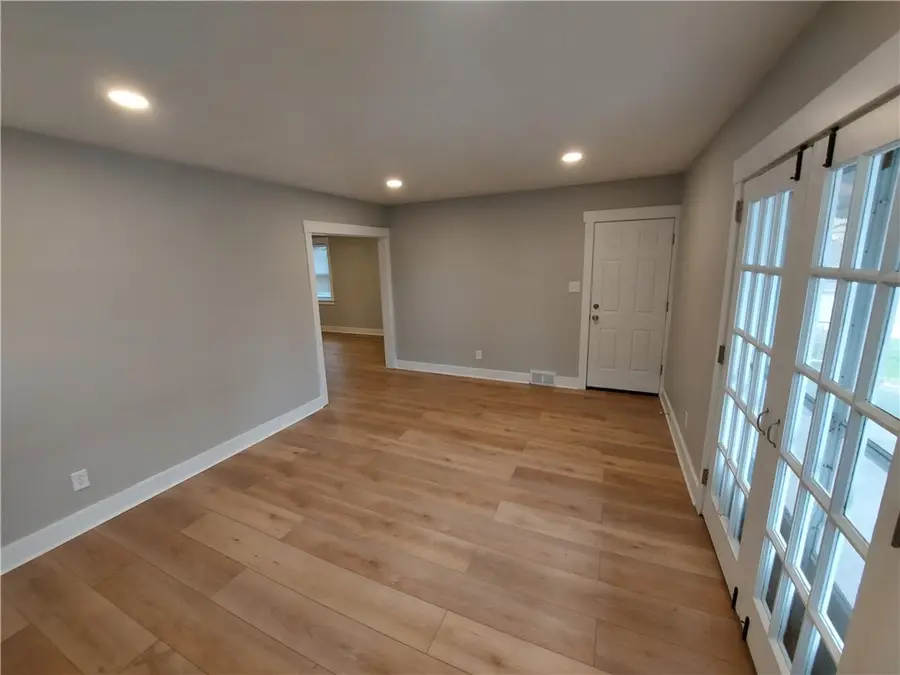 100 Catskill Ave, Pittsburgh, PA 15227 - #3