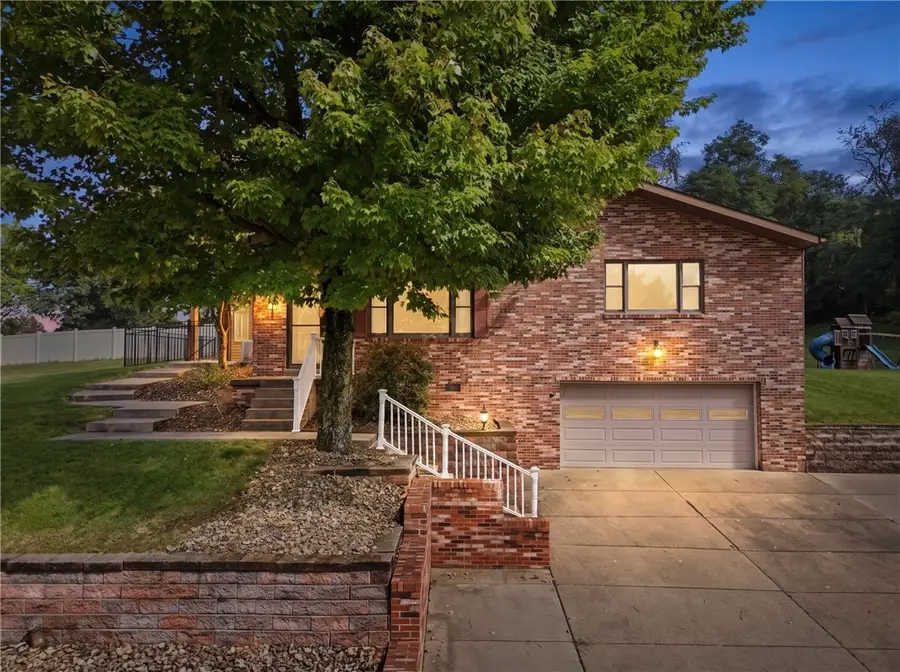 2473 Mae Dr, Allison Park, PA 15101 - #2