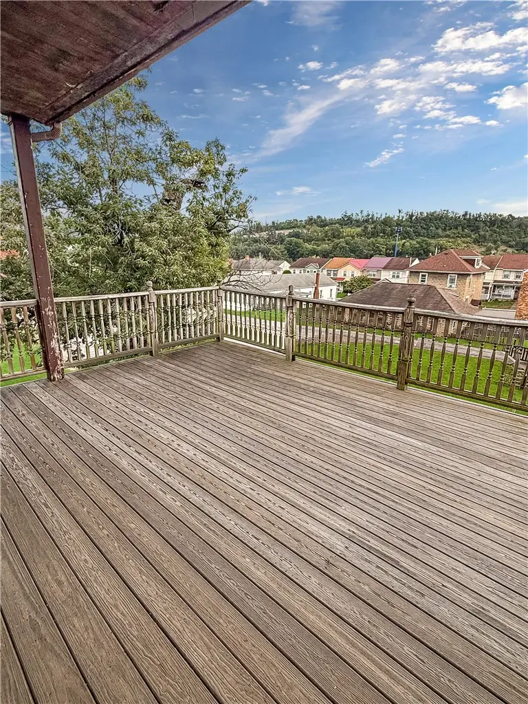 112 E College St, Canonsburg, PA 15317 - #3