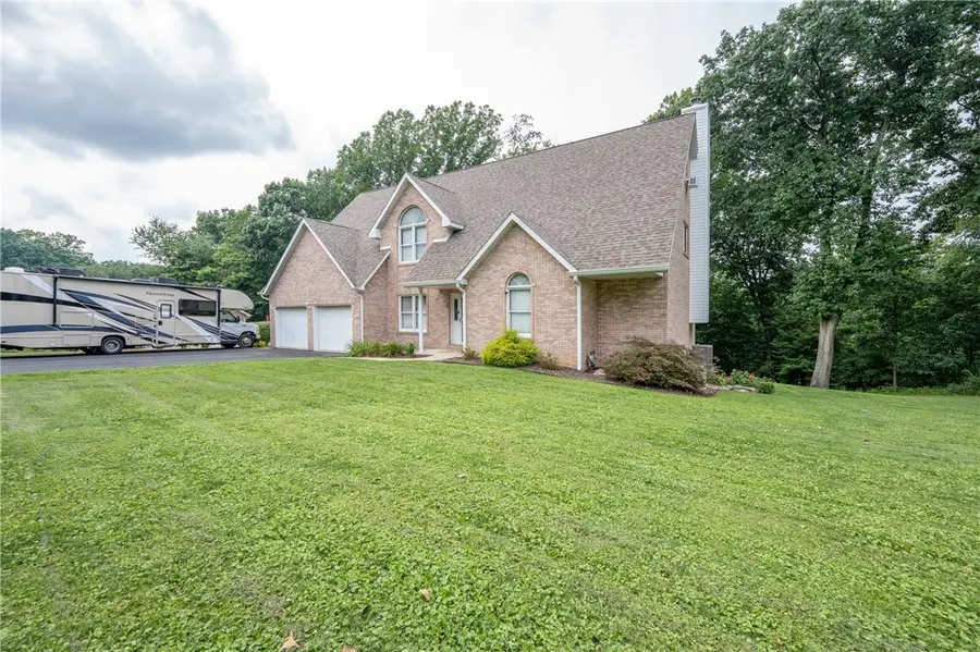 121 Johnson Rd, Greensburg, PA 15601 - #3