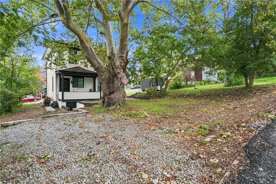201 Emerson St, Homestead, PA 15120 - #3