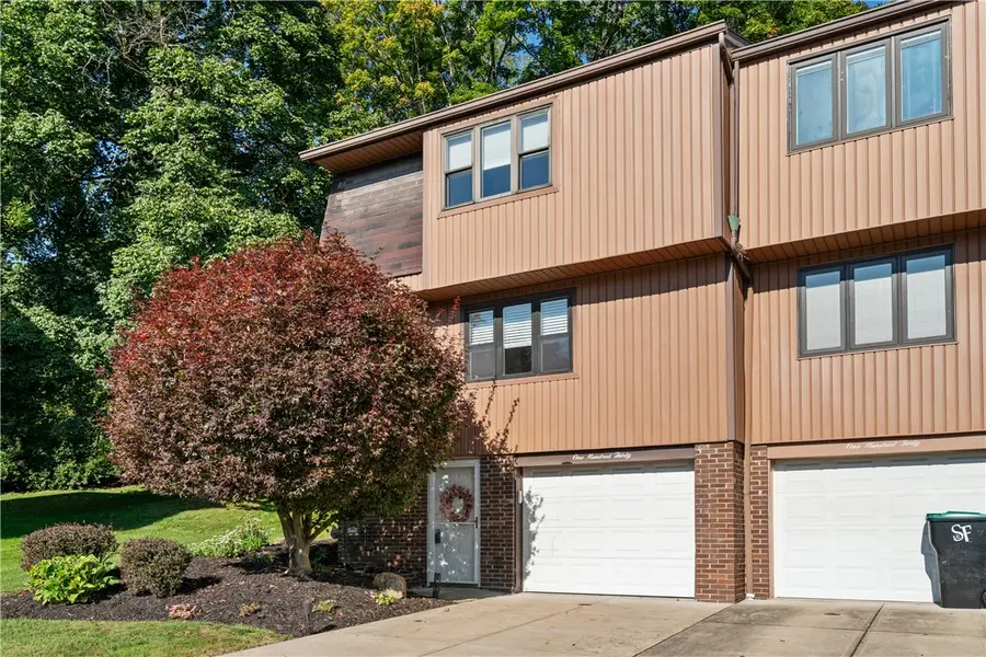 130 Freedom Dr, Bridgeville, PA 15017 - #2