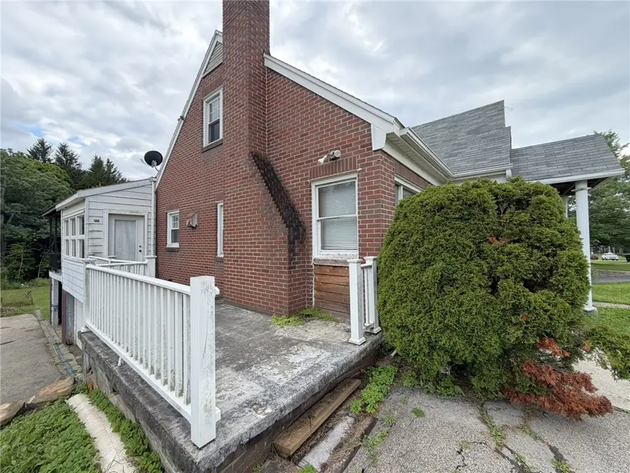 1047 W Main Street, Somerset, PA 15501 - #3