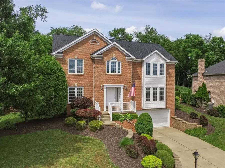 130 Field Club Dr, Robinson, PA 15136 - #2