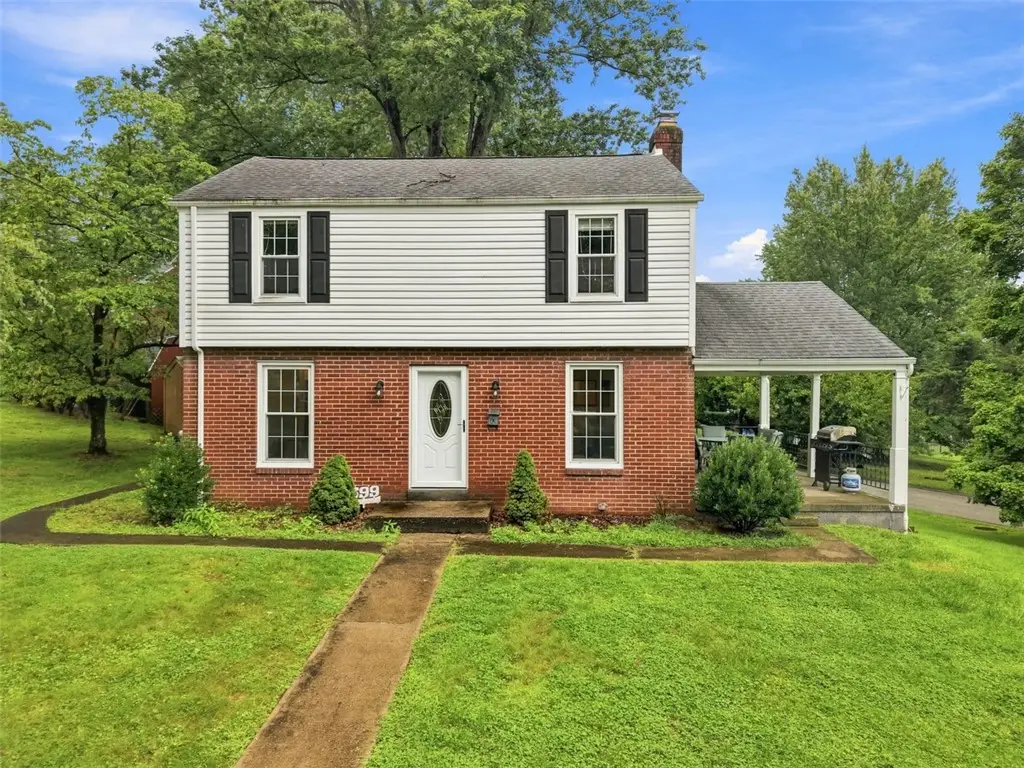 699 Glenrock Dr, Bethel Park, PA 15102 - #1