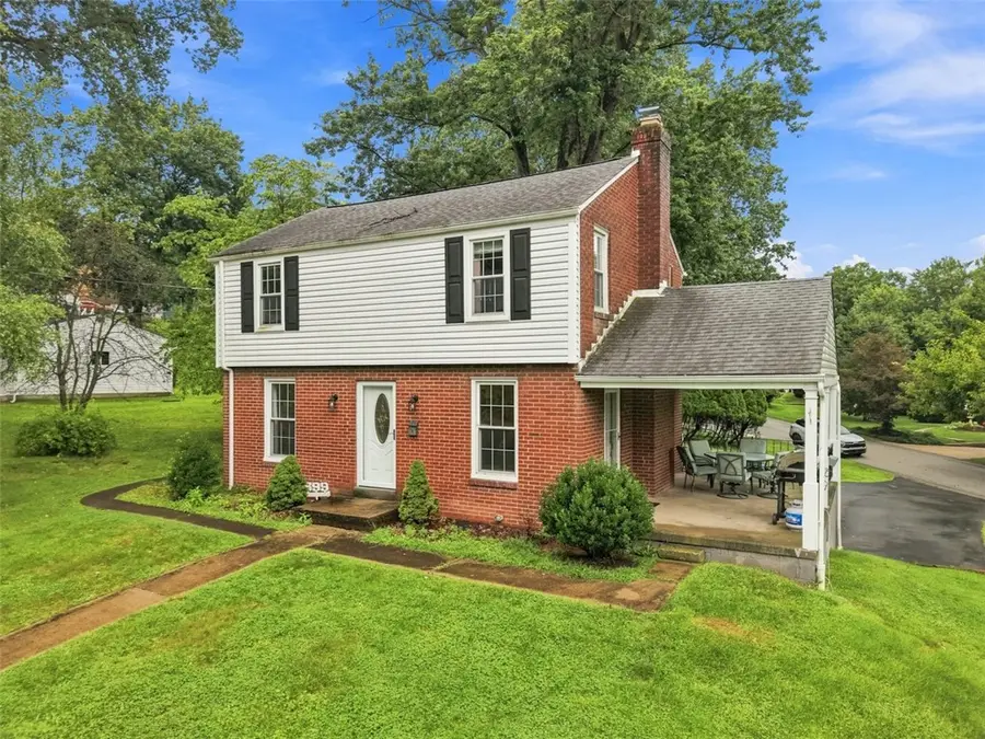 699 Glenrock Dr, Bethel Park, PA 15102 - #3