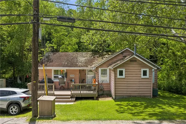 1108 Big Sewickley Creek Rd #R, Sewickley, PA 15143