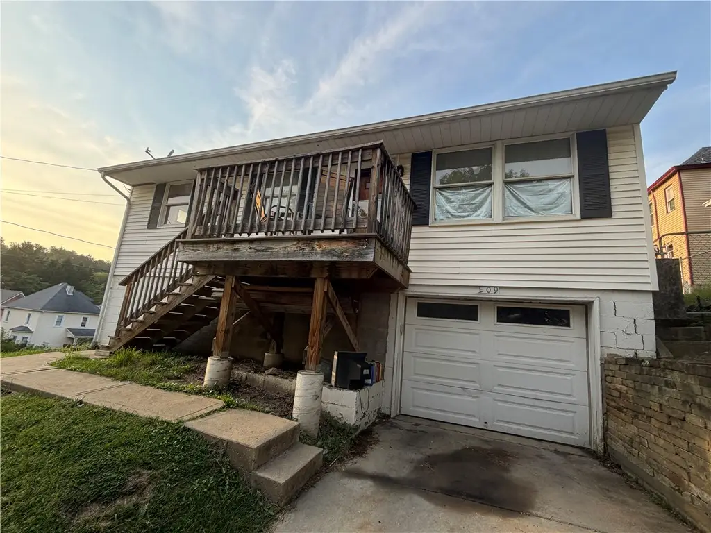 109 Sarah St, McDonald, PA 15057 - #1