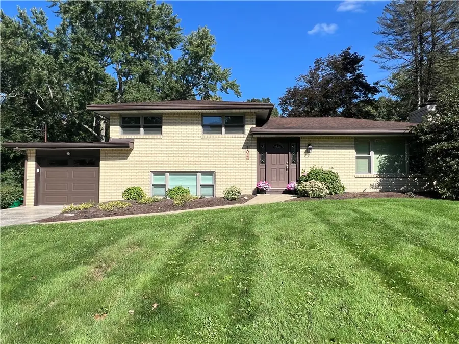 104 Randy Dr, Butler, PA 16002 - #2