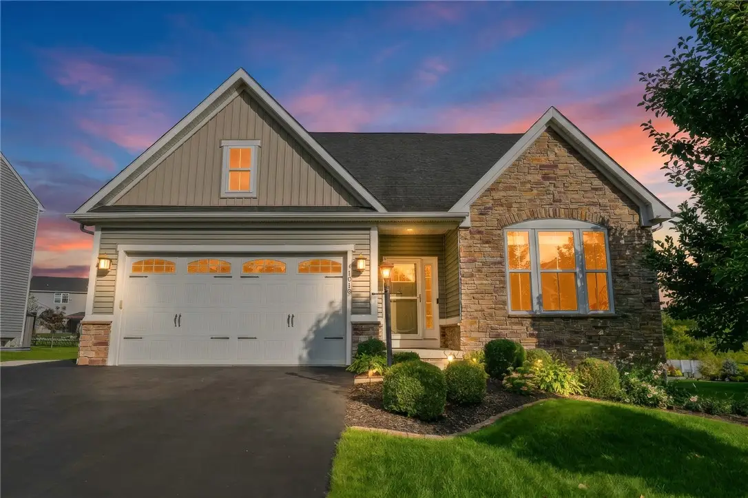 1018 Blackhawk Dr, Valencia, PA 16059 - #1