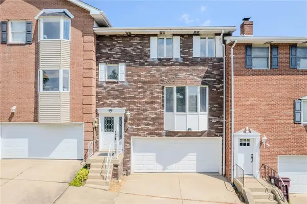 45 Manorfield Circle, Delmont, PA 15626