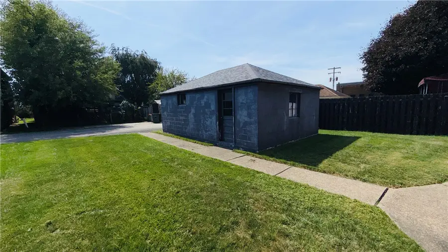 1312 11th Ave, Natrona Heights, PA 15065 - #2