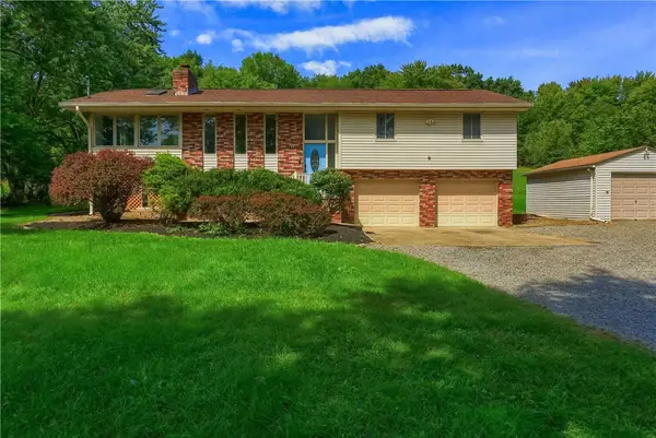 303 Vandivort Drive, Cranberry Twp, PA 16066