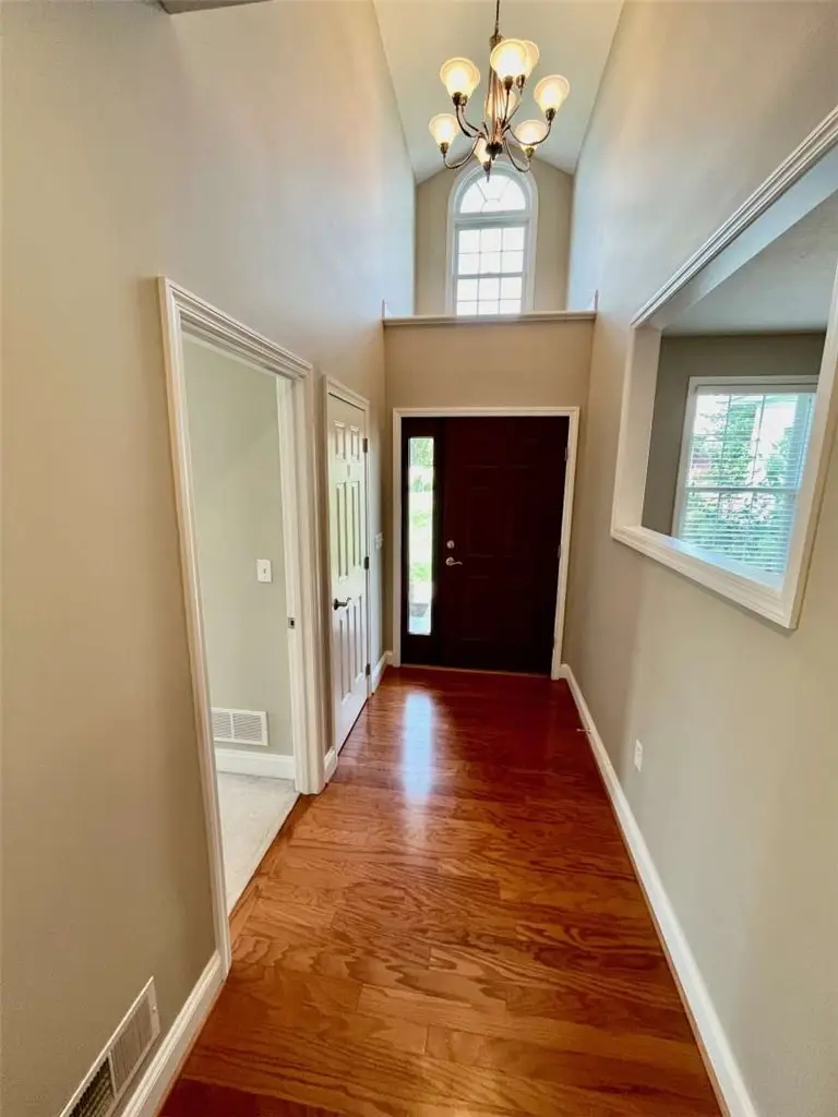 2902 Ambassador Lane, Valencia, PA 16059 - #2