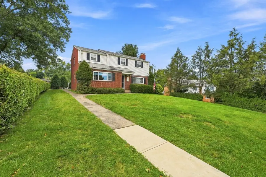 195 W Shaw Place, Glenshaw, PA 15116 - #3