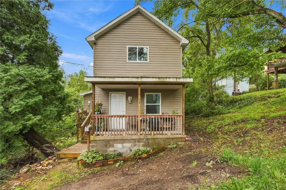 33 Madonna Dr, New Castle, PA 16101 - #1