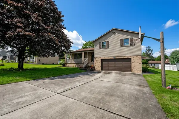 105 Laurlis Lane, Johnstown, PA 15904