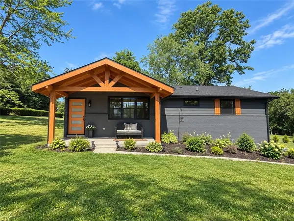 291 Simon Dr, Butler, PA 16002