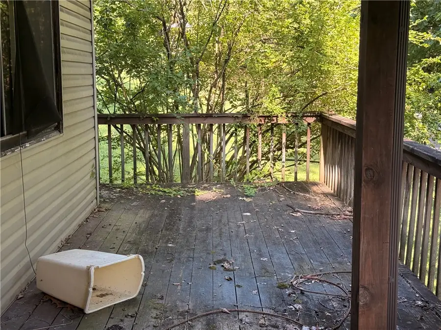 1073 Baileys Run Rd, Tarentum, PA 15084 - #2