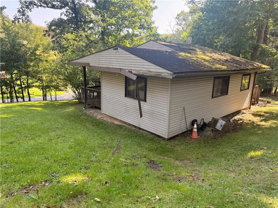 1073 Baileys Run Rd, Tarentum, PA 15084 - #3