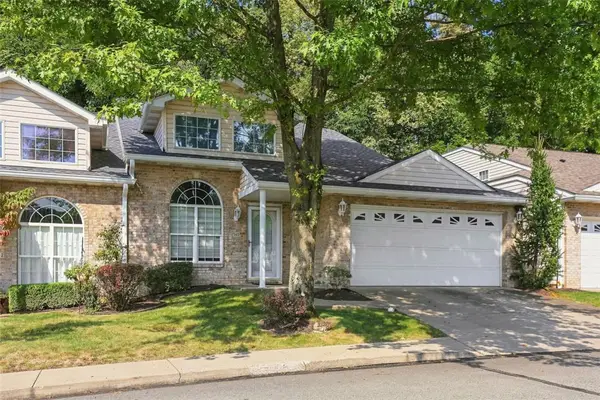 540 Newport Dr, Pittsburgh, PA 15235