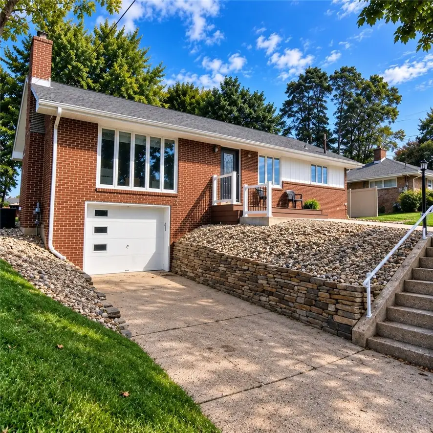 6 Greenview Dr, Robinson, PA 15136 - #2