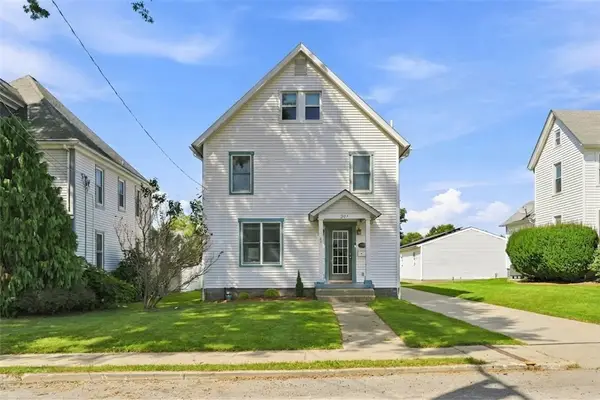 327 E Spring, Zelienople, PA 16063