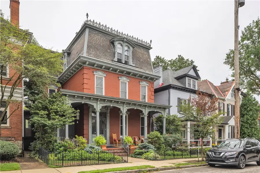 6016 Walnut St, Pittsburgh, PA 15206 - #2