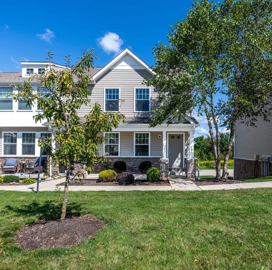 211 Spring Blossom Circle, Beaver Falls, PA 15010 - #2