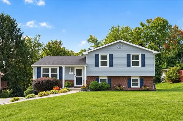 217 Scottsdale Dr, Coraopolis, PA 15108