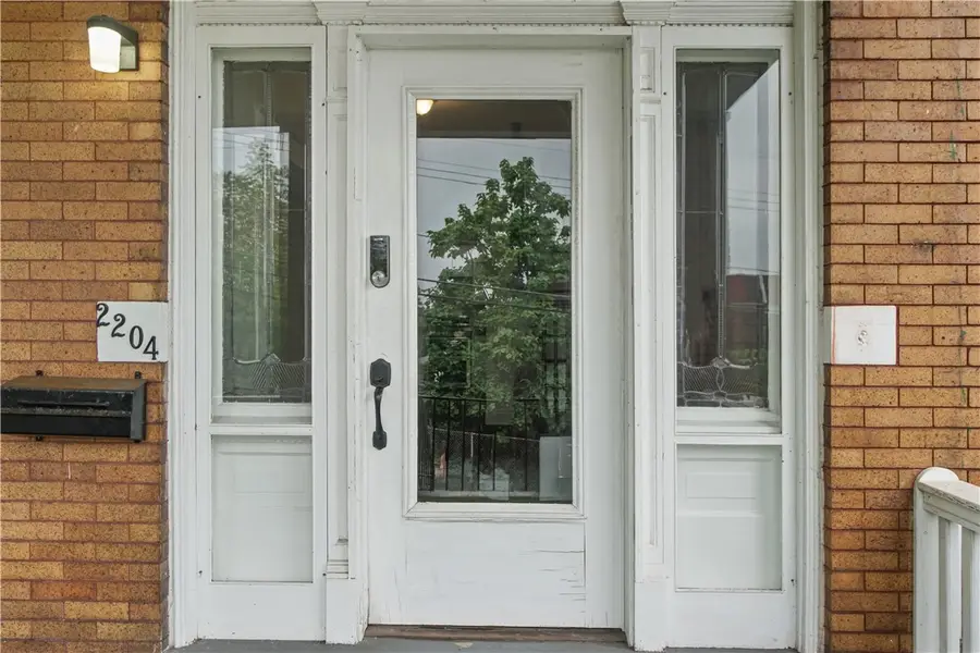 2204 Hazeldell St, Pittsburgh, PA 15210 - #3