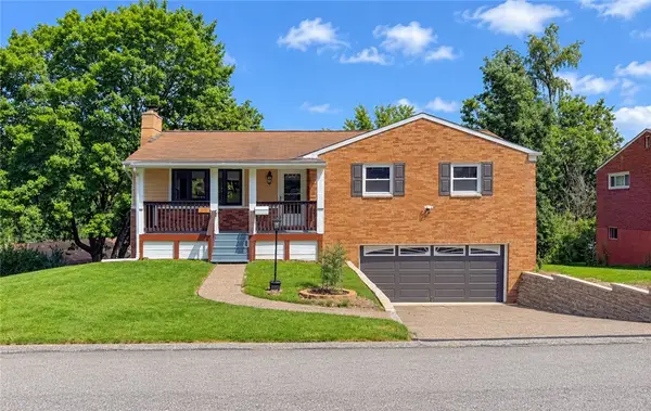 707 Riehl Dr, Pittsburgh, PA 15234