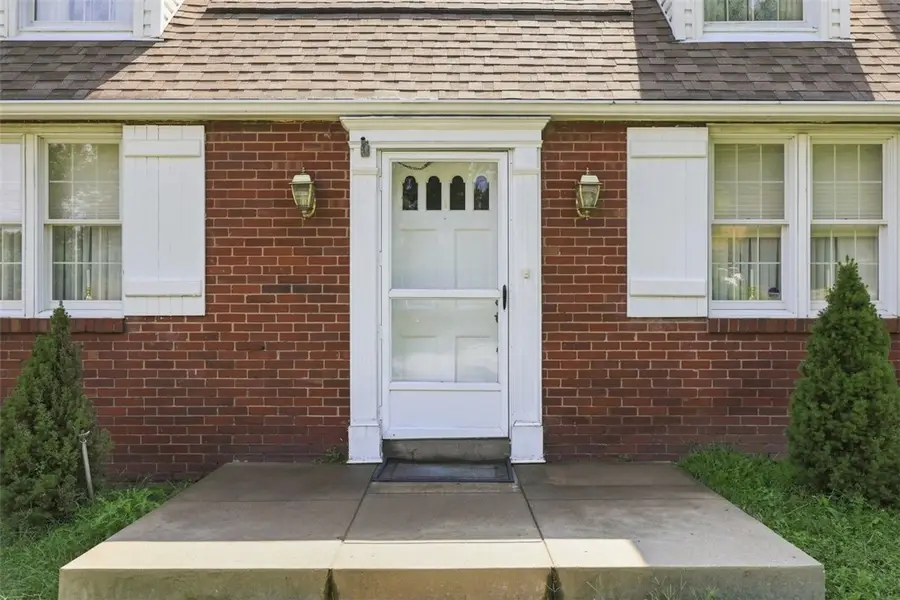 320 Mcintyre Road, Pittsburgh, PA 15237 - #3