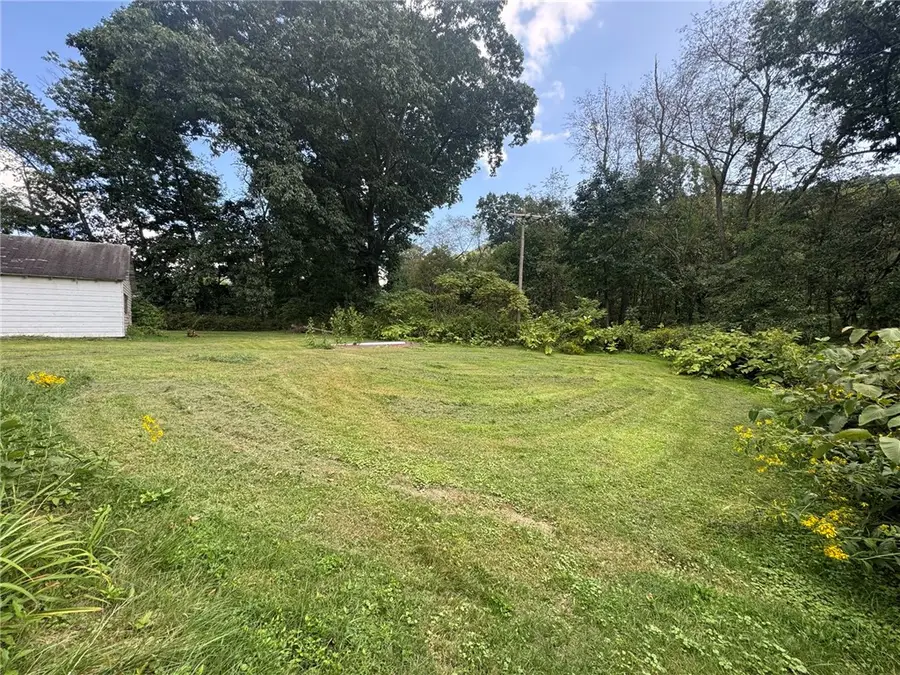 134 Caroline St, Robinson, PA 15949 - #3